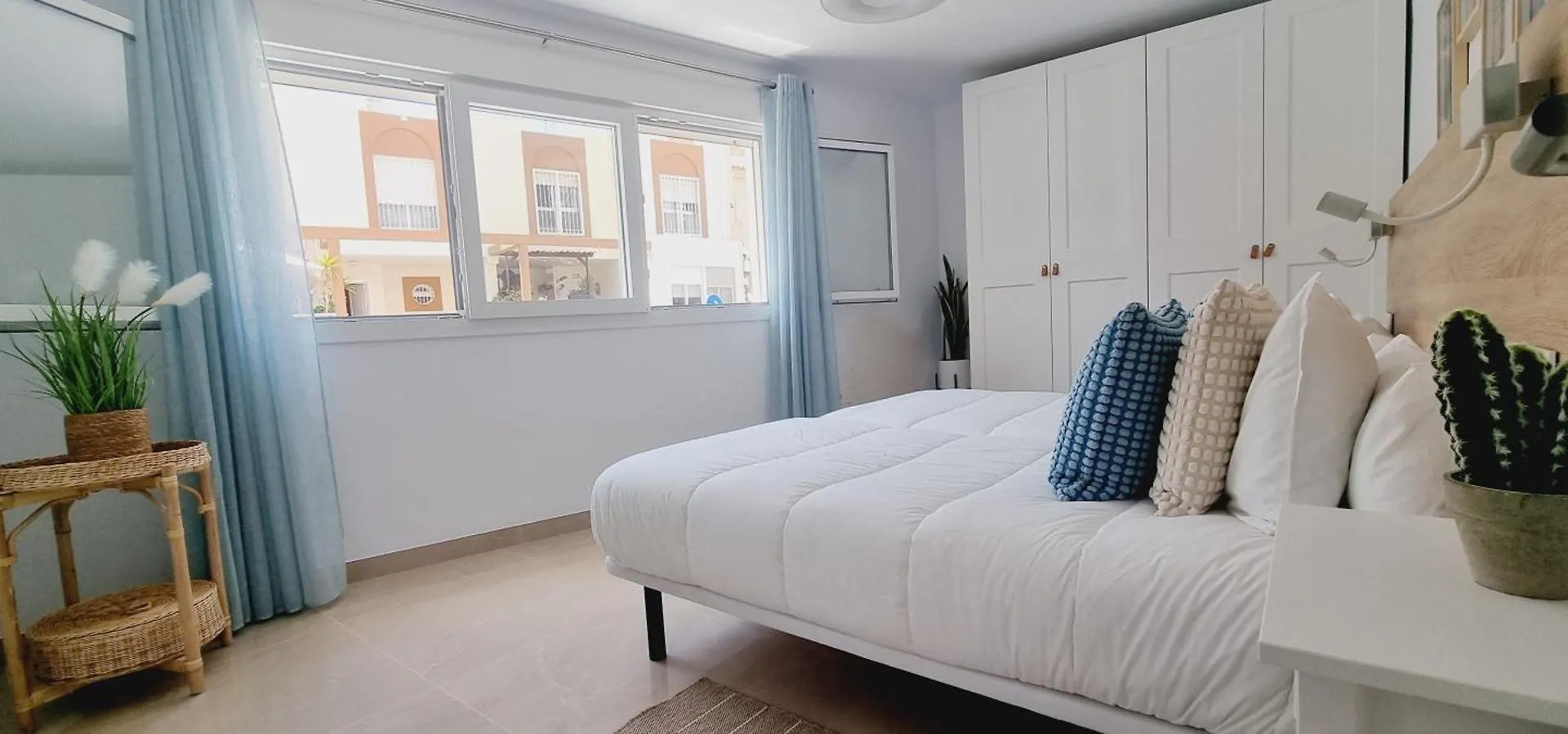 Royal Beach Palace Roquetas de Mar Apartment