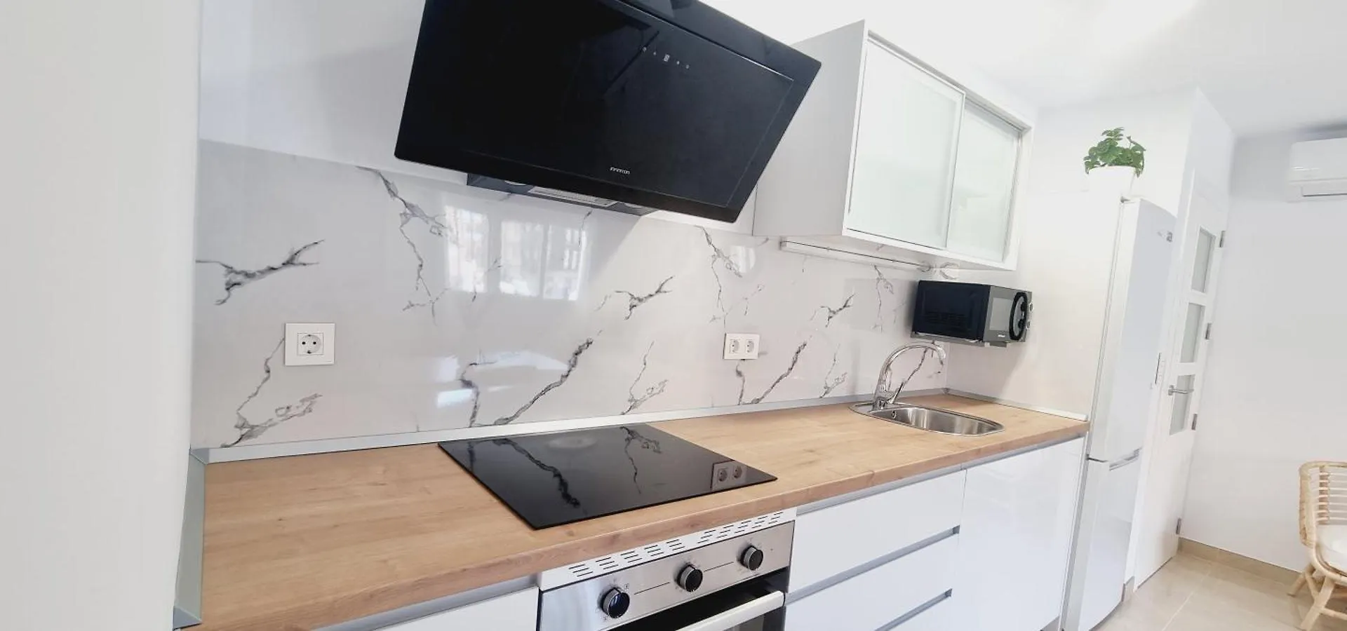 Apartment Royal Beach Palace Roquetas de Mar Spain